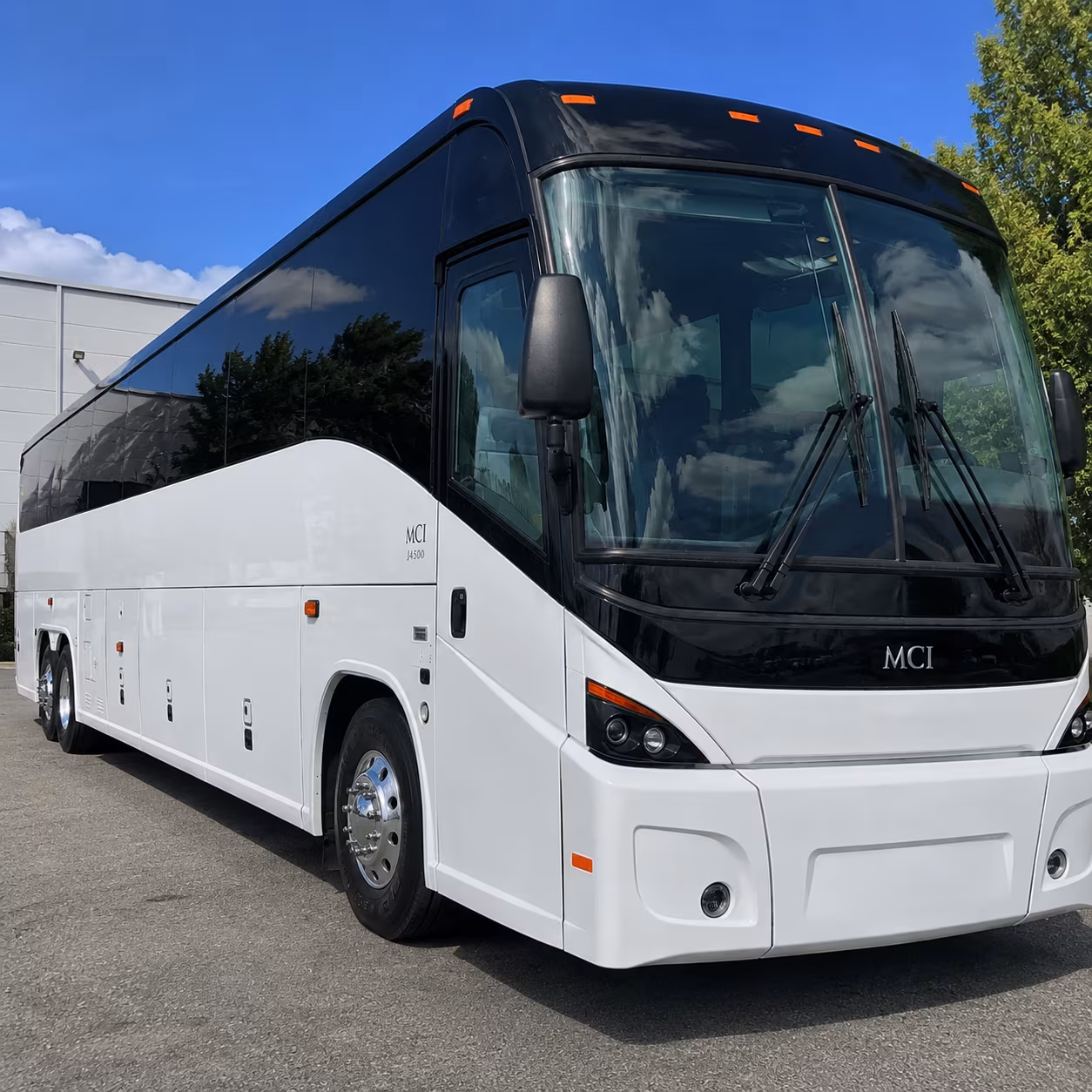 shuttle buses between orlando hotels and patrick space force base